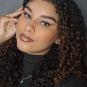 Foto do perfil de Beatriz Carnim