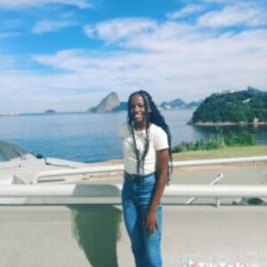 Foto de perfil de LAURIANE DOS SANTOS