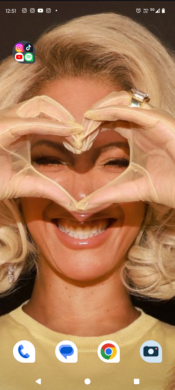 67ec41bdd763d bp cover image em Pluriverso