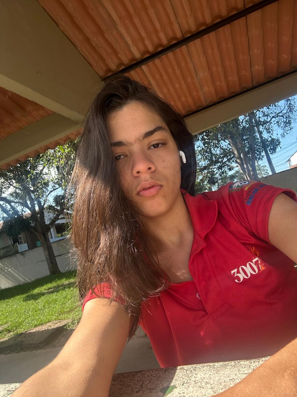 6a496f3fe7b10 bp cover image em Pluriverso